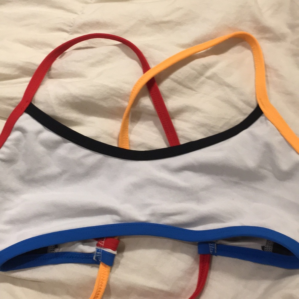 Jolyn Bikini Top Size M